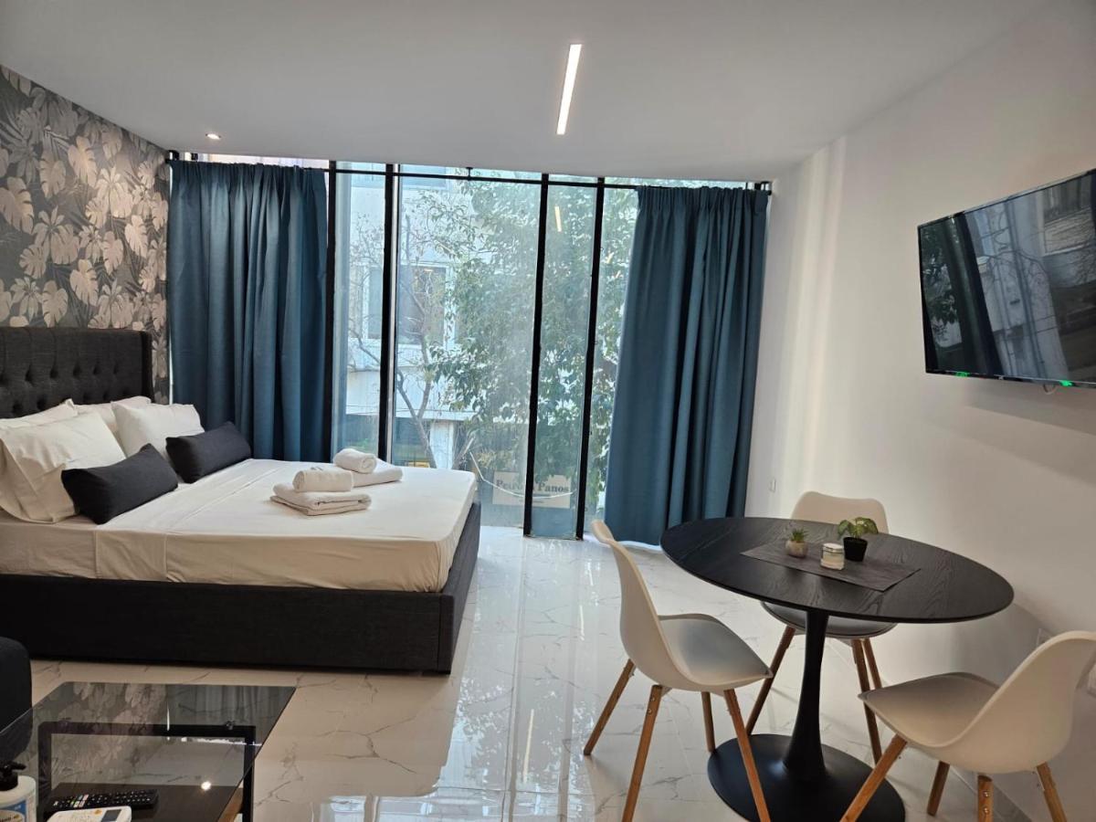 Nikis 20 Suites Ateny Zewnętrze zdjęcie