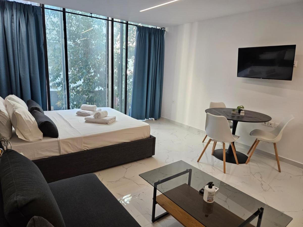 Nikis 20 Suites Ateny Zewnętrze zdjęcie